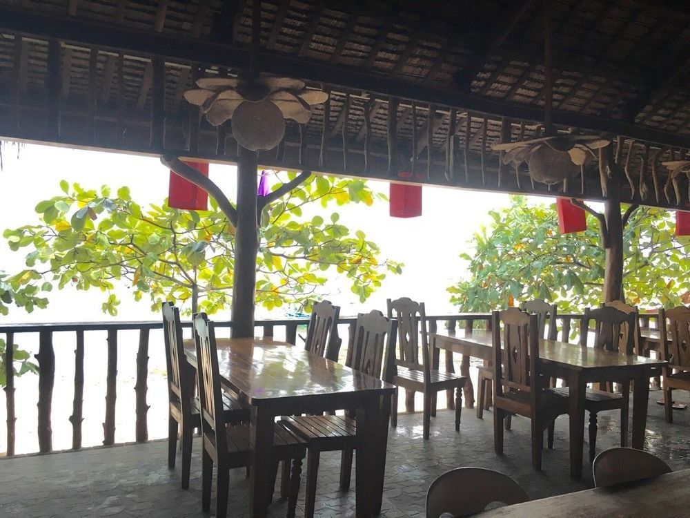 Hk Beach Resort And Restaurant Moalboal Extérieur photo